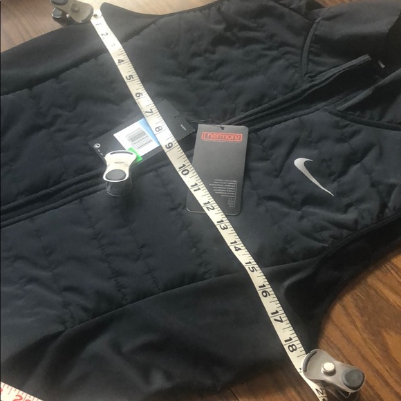 Nike Jackets & Blazers - Nike Vest women